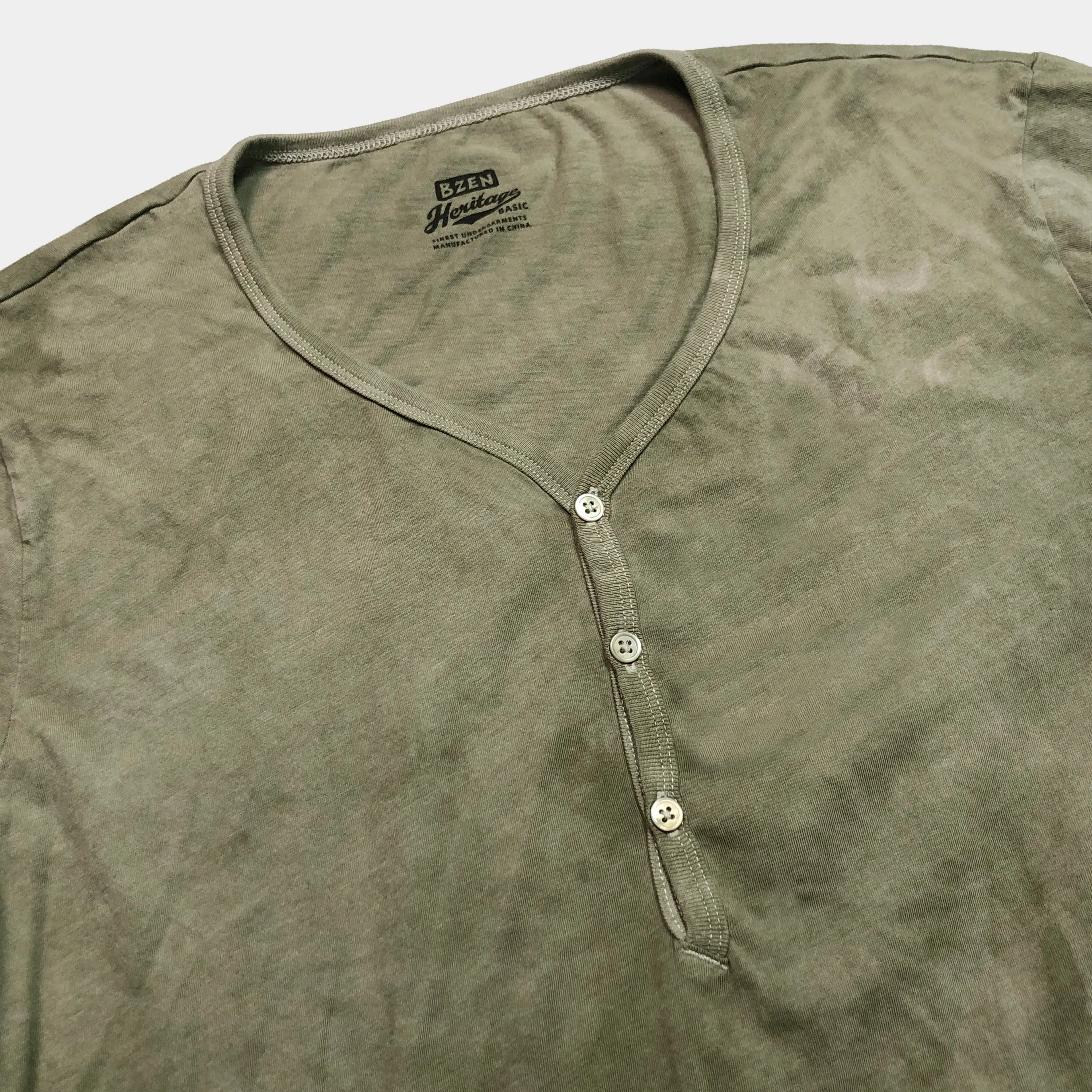 BZEN M.3210-KAITO REGULAR FIT SHORT SLEEVE 3 BUTTON JERSEY HENLEY-145GSM-E0 MOSS GREEN
