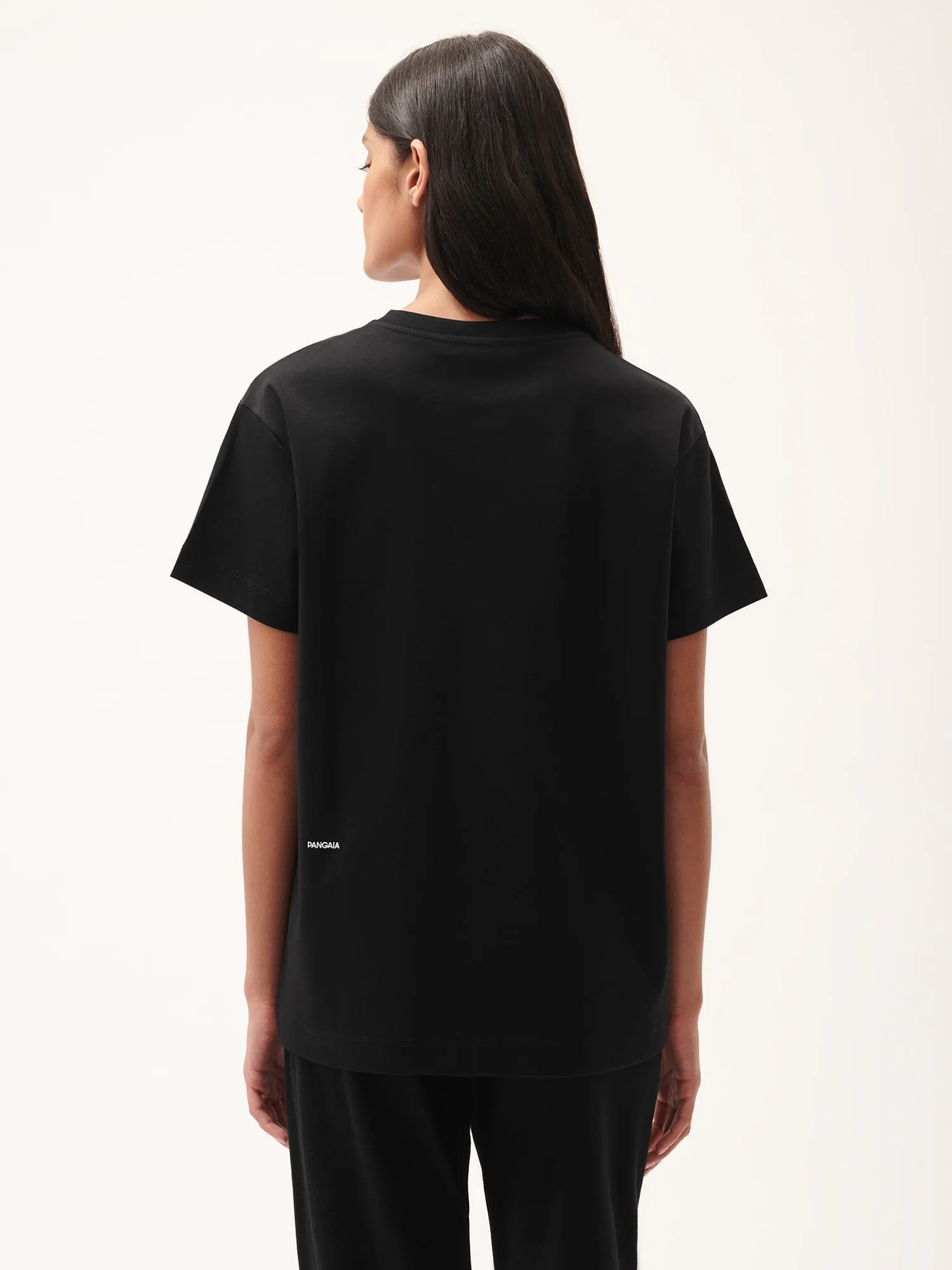 Womens DNA Henley T-Shirtblack